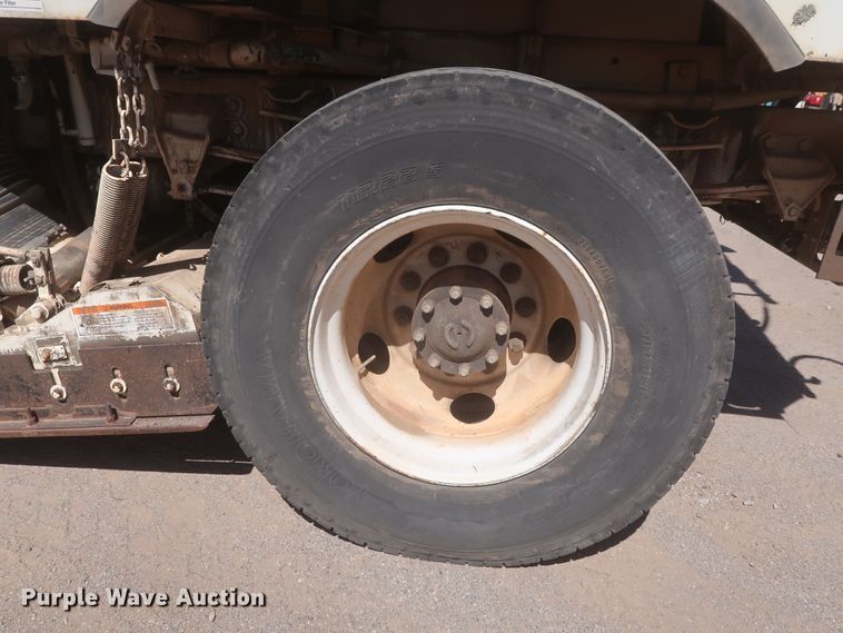 image for item DJ1878 1997 Ford CF8000  street sweeper truck