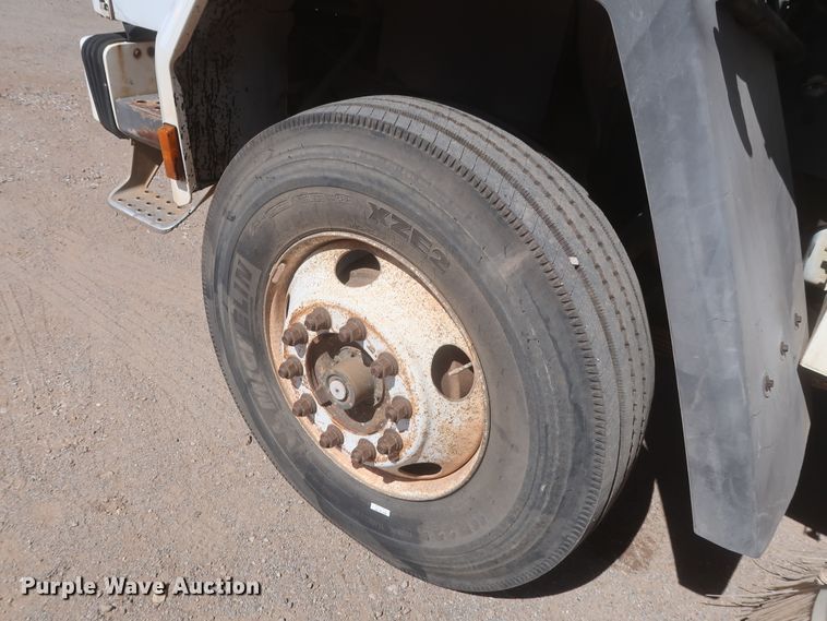 image for item DJ1878 1997 Ford CF8000  street sweeper truck