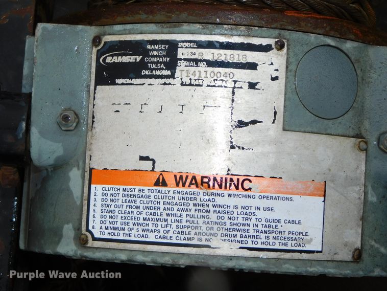 image for item DJ5985 2004 Ford F650 Super Duty XLT  rollback truck