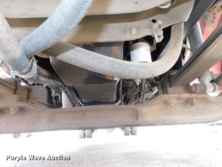 image for item DJ5985 2004 Ford F650 Super Duty XLT  rollback truck