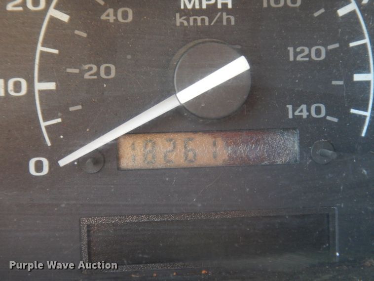 image for item DJ8138 1993 Ford F150  pickup truck