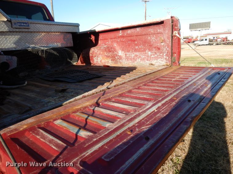 image for item DJ8138 1993 Ford F150  pickup truck