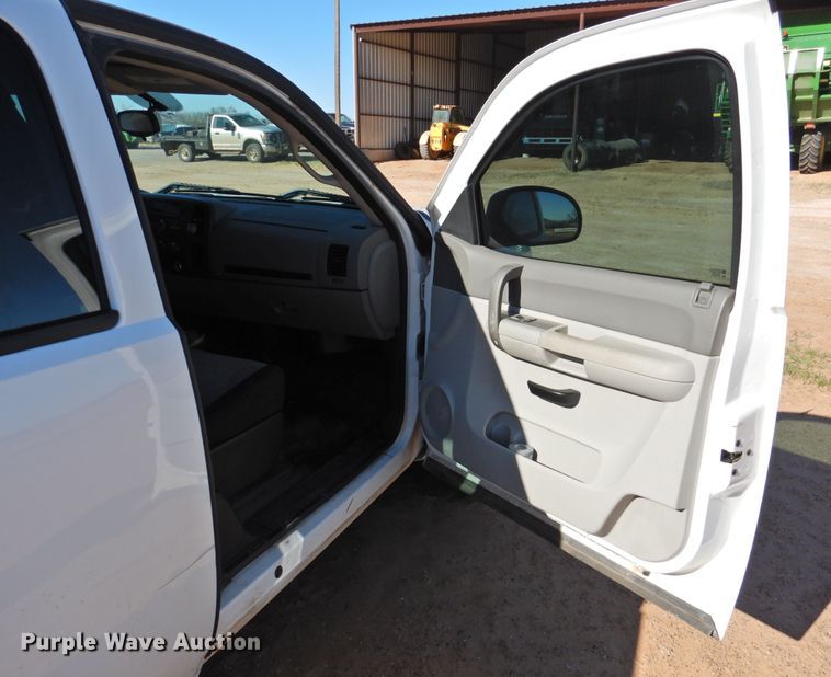 image for item DJ8343 2009 Chevrolet Silverado 1500  Ext. Cab pickup truck