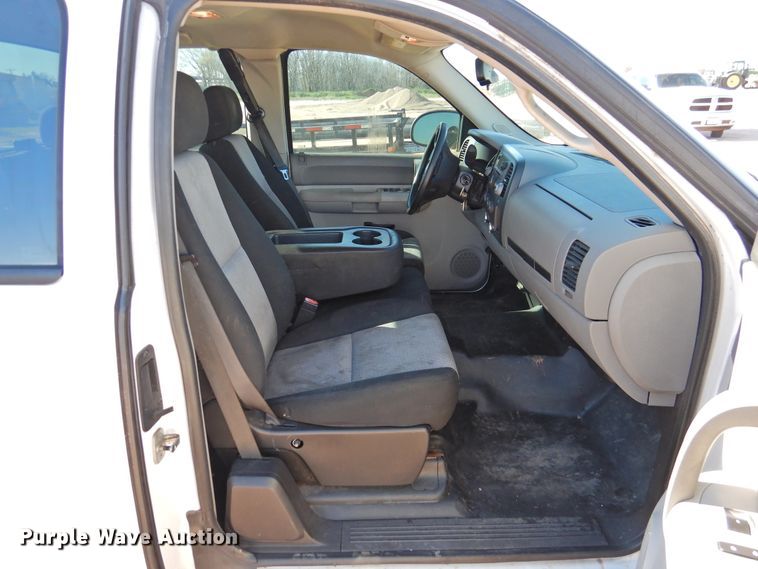 image for item DJ8343 2009 Chevrolet Silverado 1500  Ext. Cab pickup truck