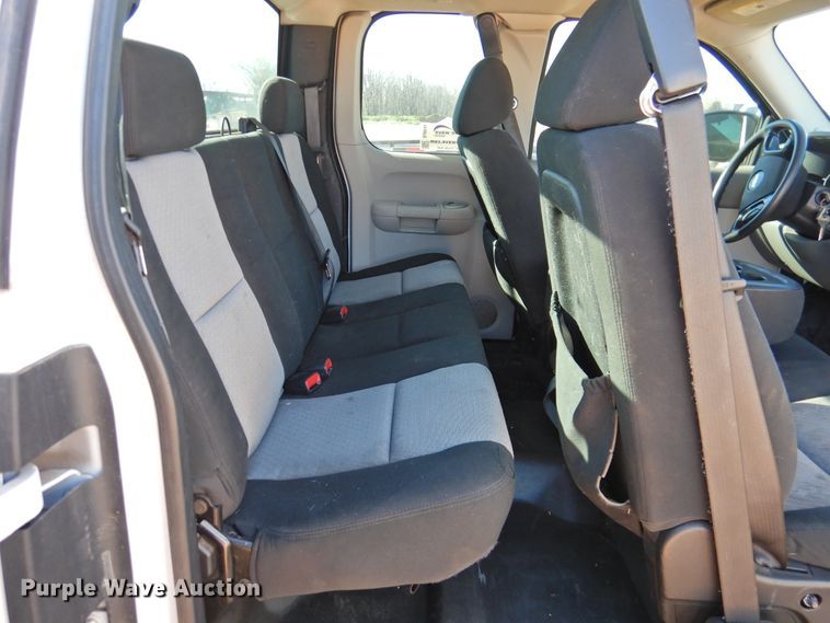 image for item DJ8343 2009 Chevrolet Silverado 1500  Ext. Cab pickup truck