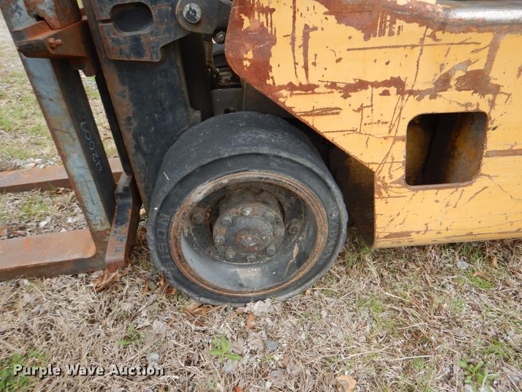 image for item DJ8720 Hyster S60XL  forklift