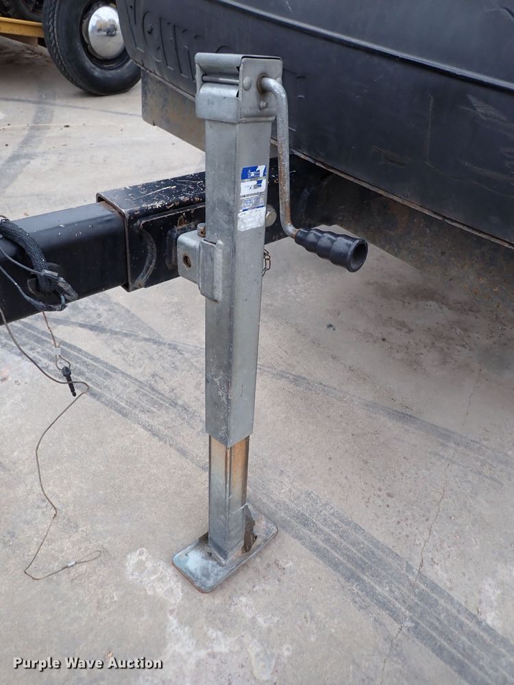 image for item DK4547 2008 Vermeer BC1500  wood chipper