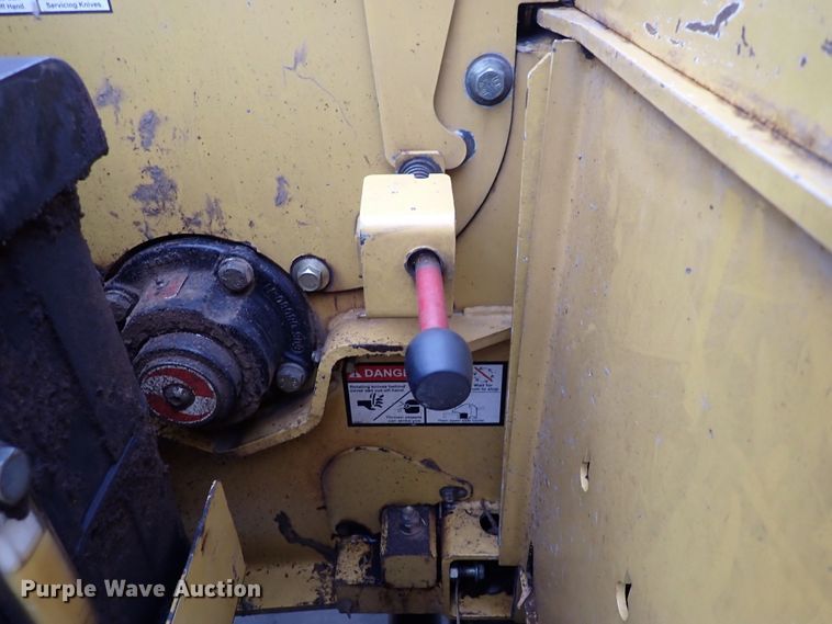 image for item DK4547 2008 Vermeer BC1500  wood chipper