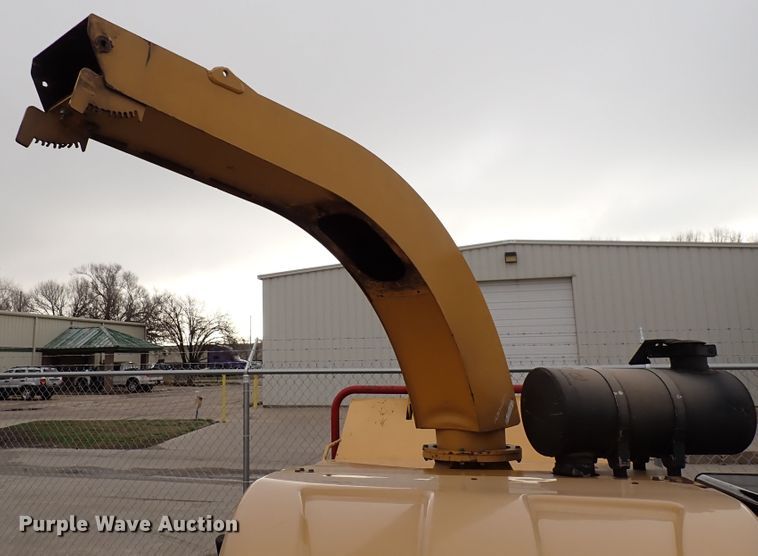 image for item DK4547 2008 Vermeer BC1500  wood chipper