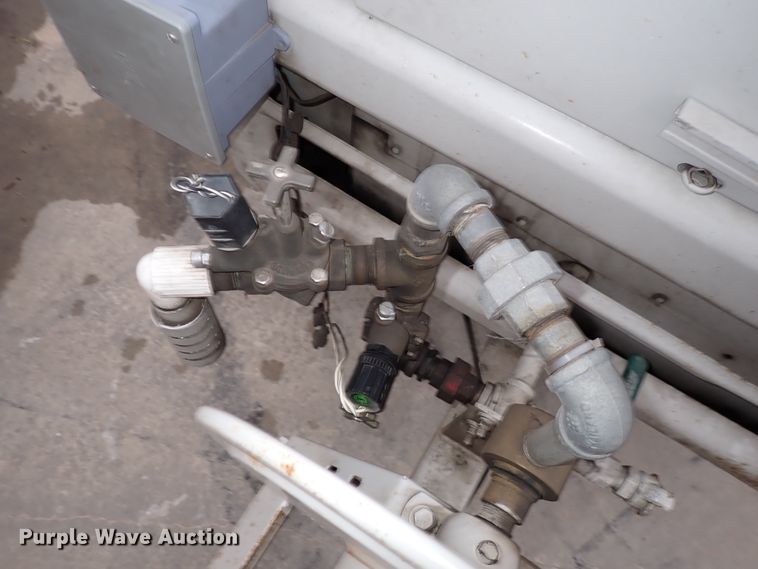 image for item DK4548 Ingersoll Rand P100DWD  air compressor