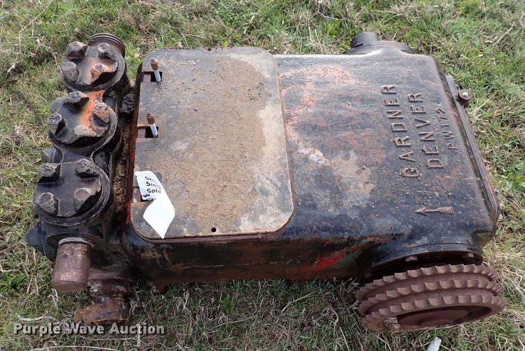 image for item DK4569 Gardner Denver PW172 pump