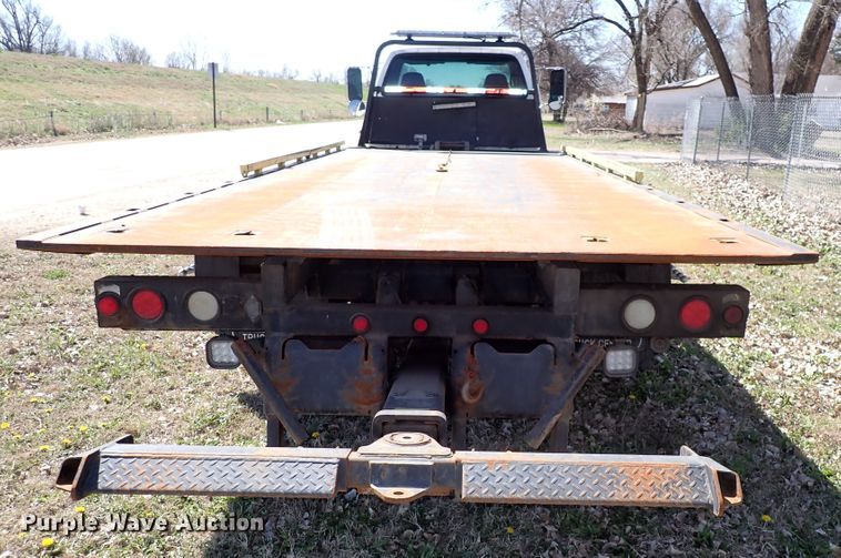 image for item DK4642 2003 Ford F650  rollback truck