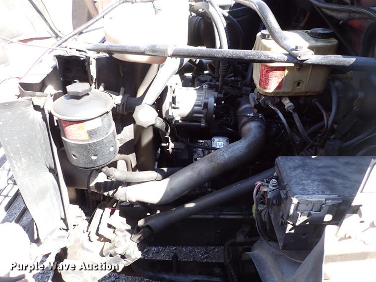 image for item DK4642 2003 Ford F650  rollback truck