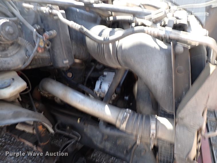 image for item DK4642 2003 Ford F650  rollback truck