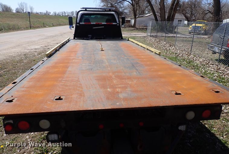 image for item DK4642 2003 Ford F650  rollback truck