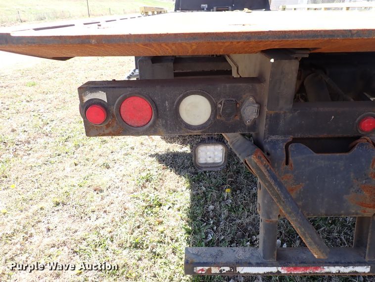 image for item DK4642 2003 Ford F650  rollback truck