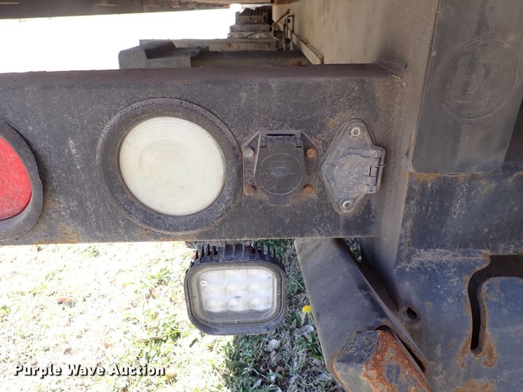 image for item DK4642 2003 Ford F650  rollback truck