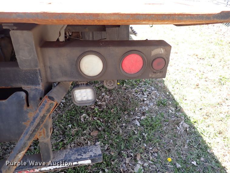 image for item DK4642 2003 Ford F650  rollback truck