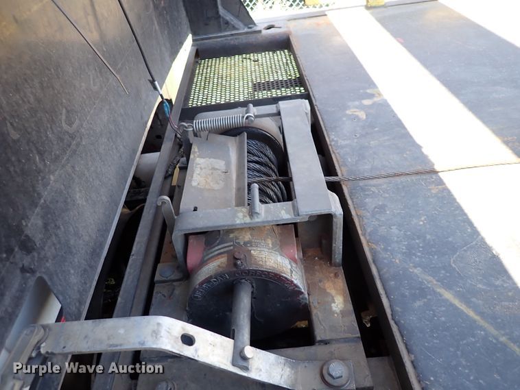 image for item DK4642 2003 Ford F650  rollback truck