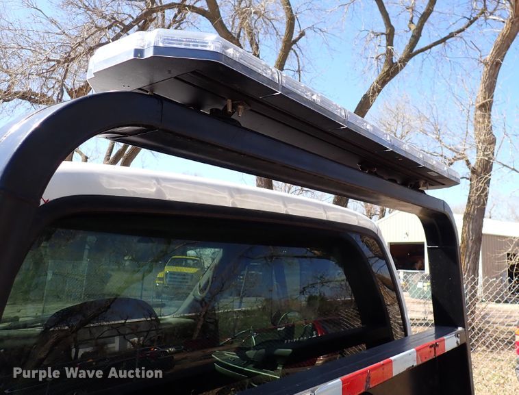 image for item DK4642 2003 Ford F650  rollback truck