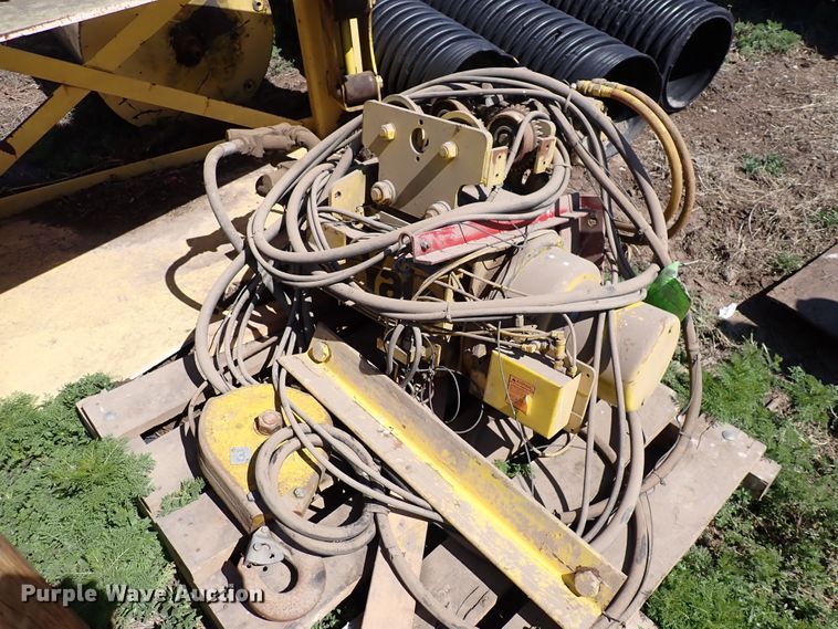 image for item DK4645 Yale BAW3X22RT22S2 hoist