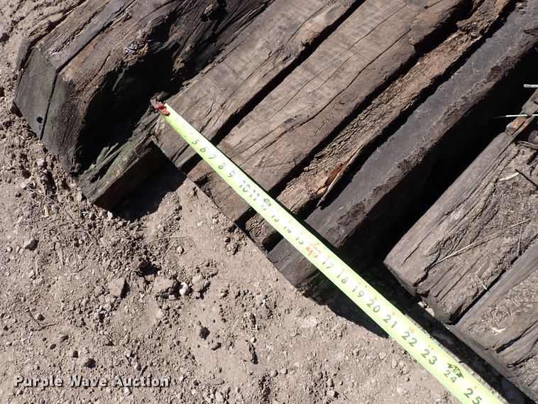image for item DK4647 Approximately 35 railroad ties