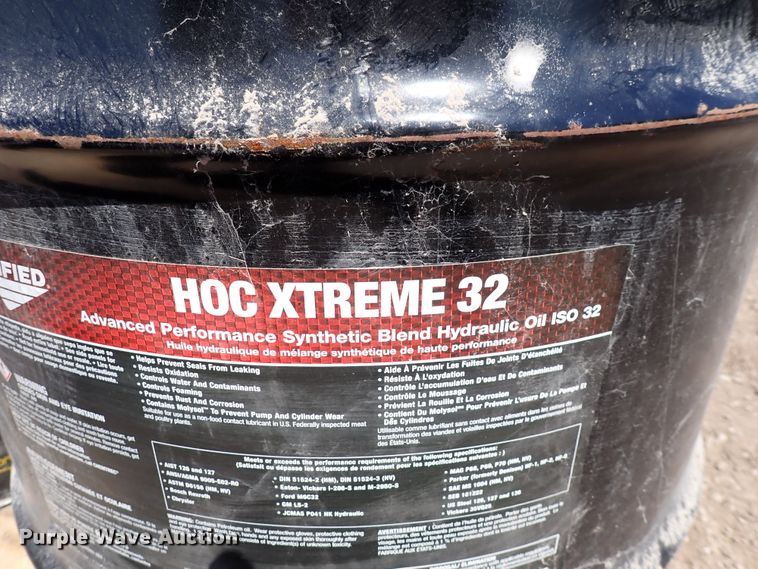 image for item DK4648 Hydraulic and motor oil