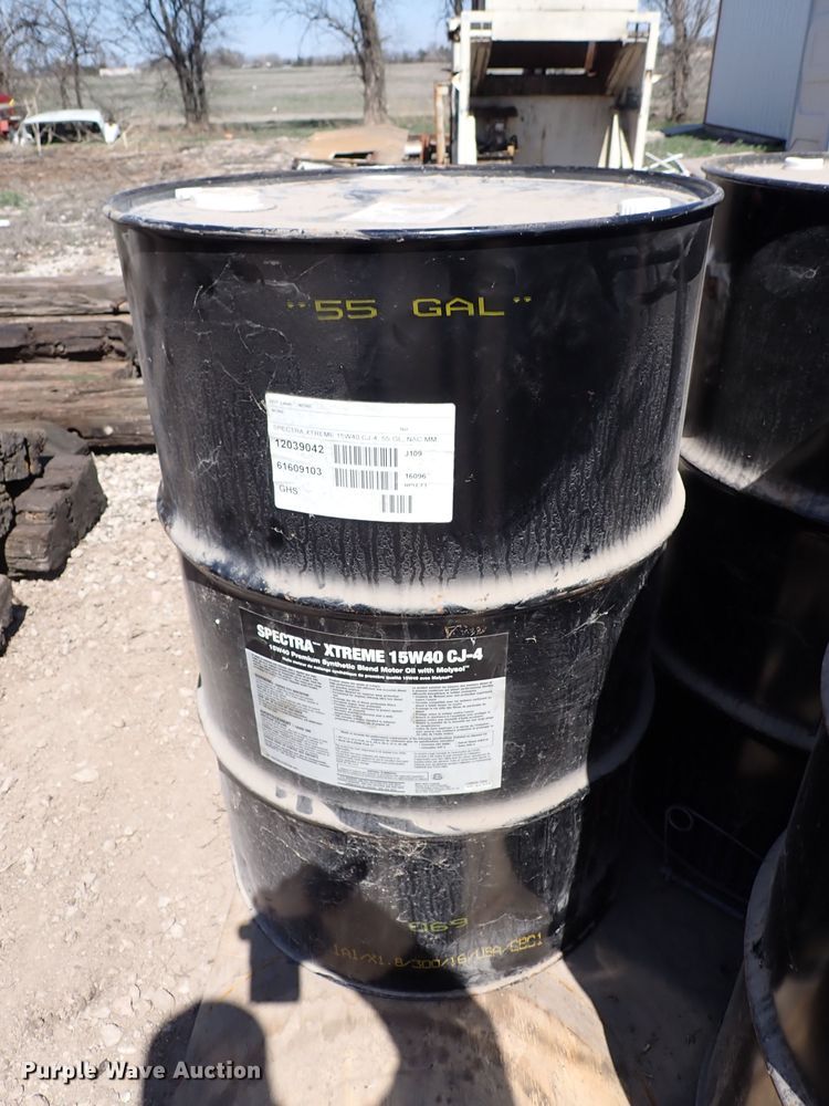 image for item DK4648 Hydraulic and motor oil