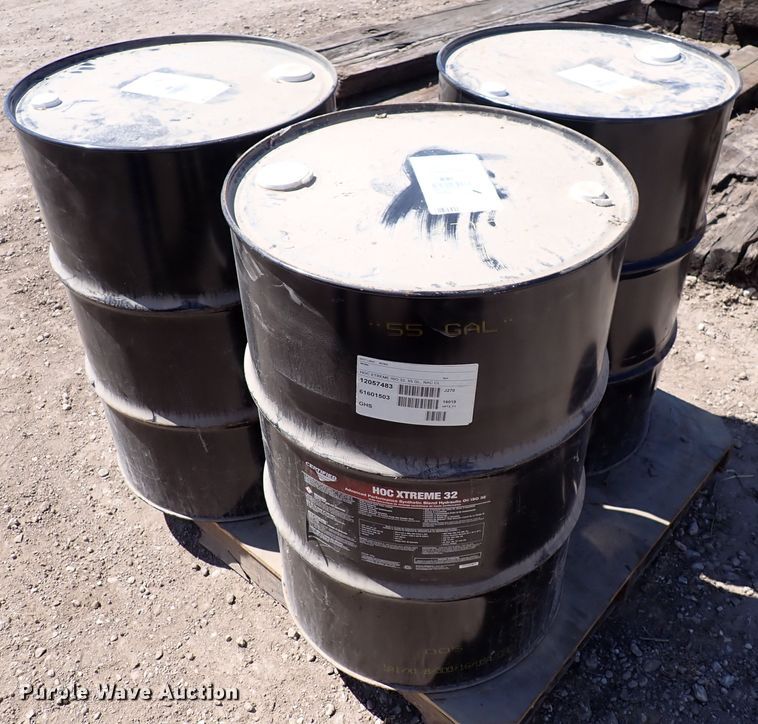 image for item DK4648 Hydraulic and motor oil