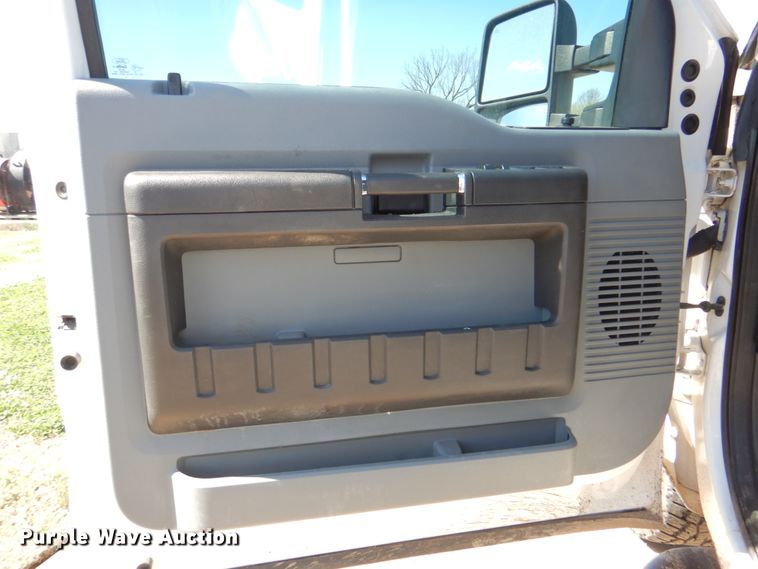 image for item DK5491 2014 Ford F250 Super Duty  Crew Cab pickup truck