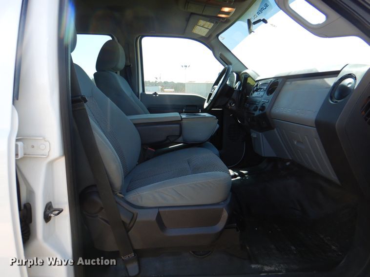 image for item DK5491 2014 Ford F250 Super Duty  Crew Cab pickup truck