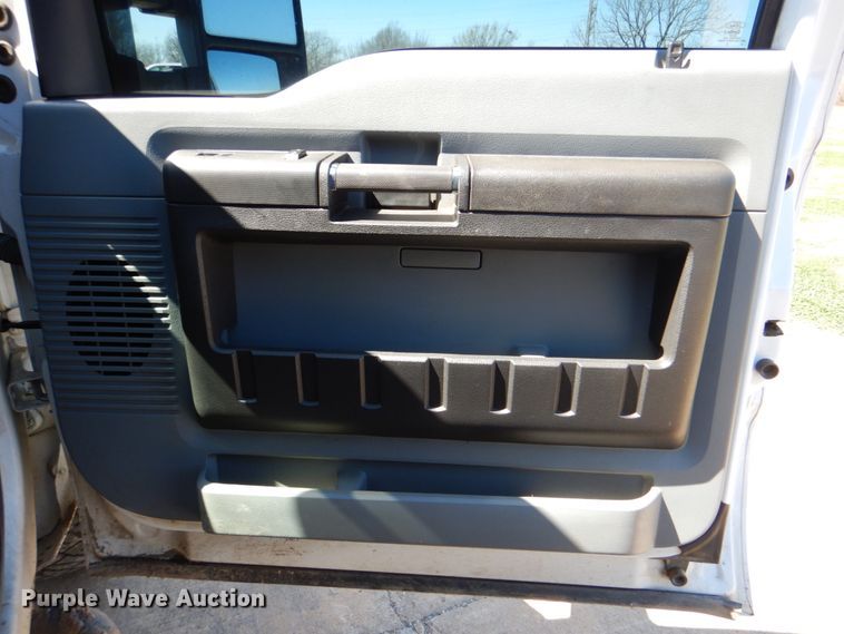 image for item DK5492 2015 Ford F250 Super Duty  SuperCab pickup truck