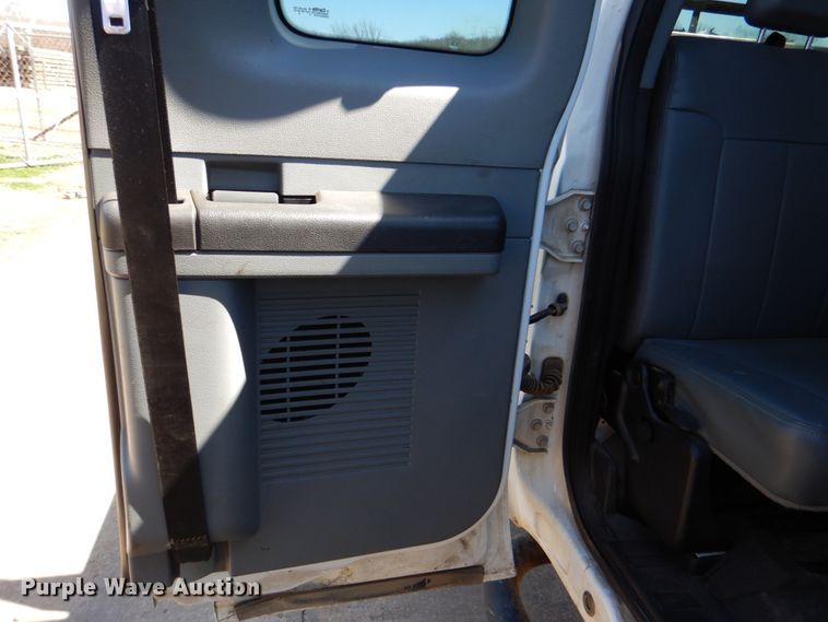 image for item DK5492 2015 Ford F250 Super Duty  SuperCab pickup truck