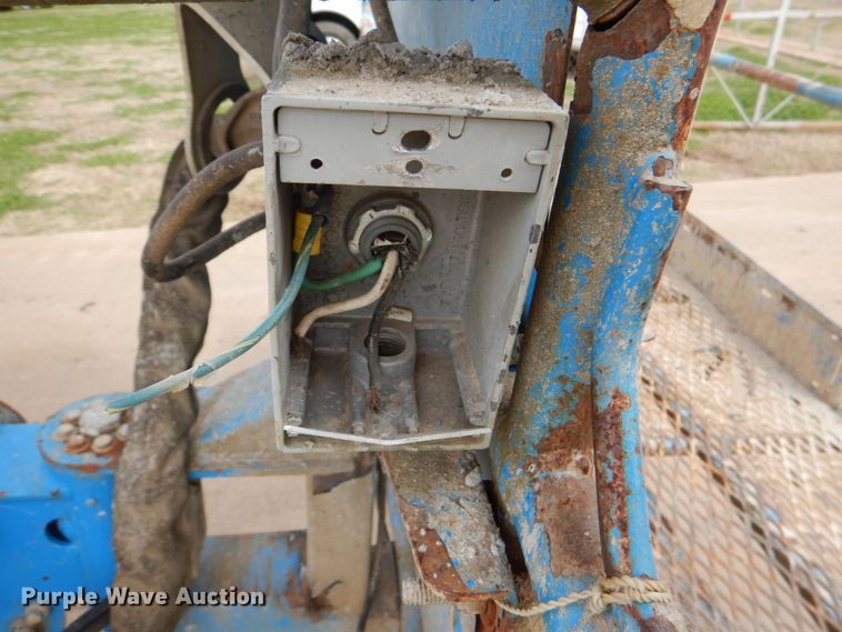 image for item DK5541 2008 Genie S-60  boom lift