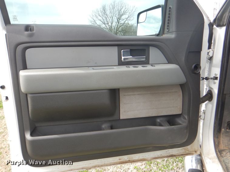 image for item DK5543 2013 Ford F150 XLT  SuperCrew pickup truck