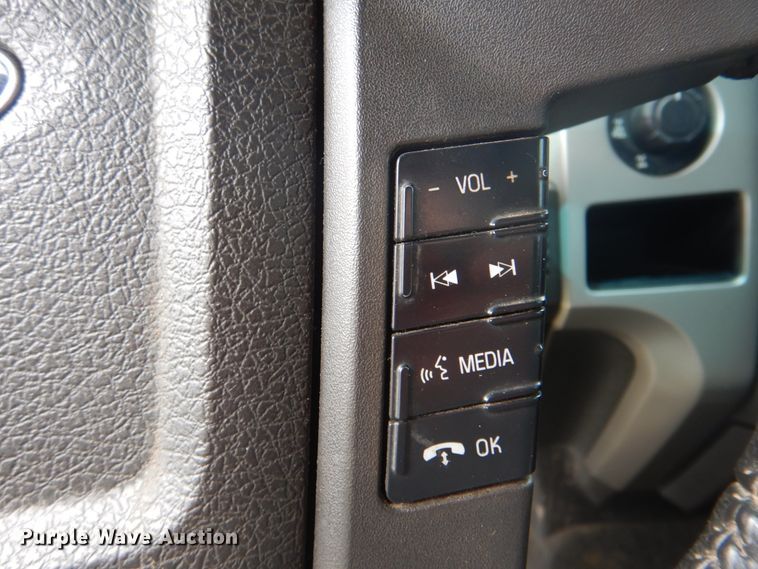 image for item DK5543 2013 Ford F150 XLT  SuperCrew pickup truck