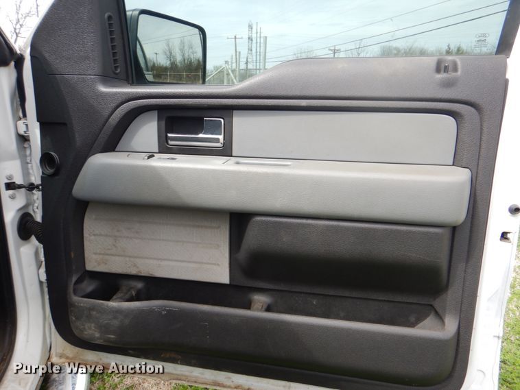 image for item DK5543 2013 Ford F150 XLT  SuperCrew pickup truck