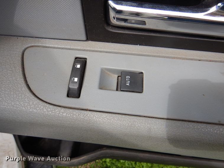 image for item DK5543 2013 Ford F150 XLT  SuperCrew pickup truck