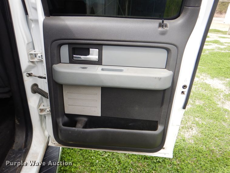 image for item DK5543 2013 Ford F150 XLT  SuperCrew pickup truck