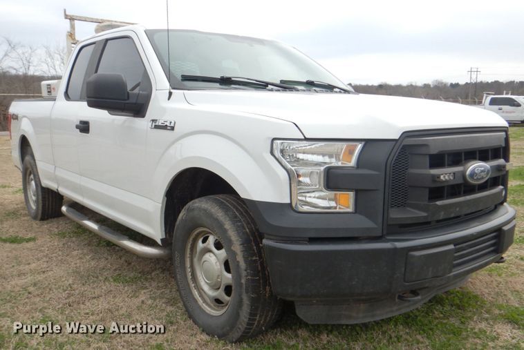 image for item DK5546 2015 Ford F150 XL  SuperCab pickup truck