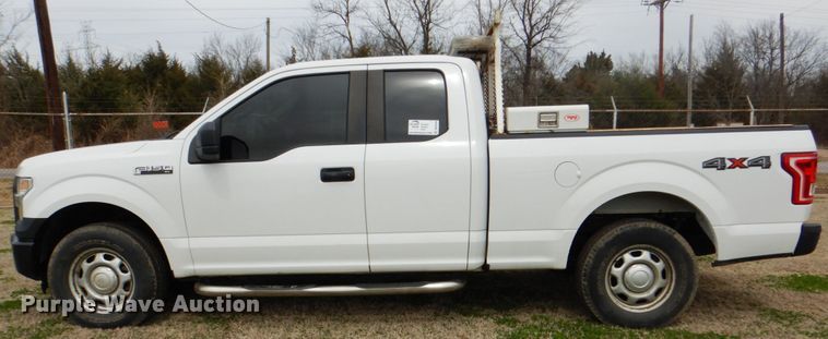 image for item DK5546 2015 Ford F150 XL  SuperCab pickup truck