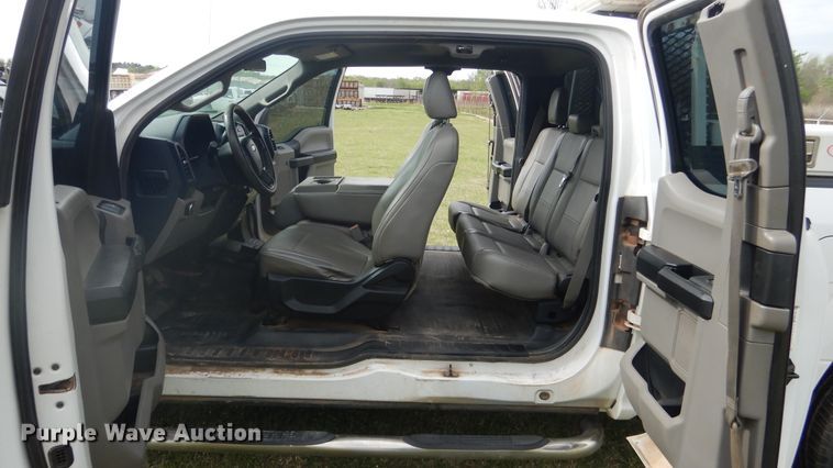 image for item DK5546 2015 Ford F150 XL  SuperCab pickup truck