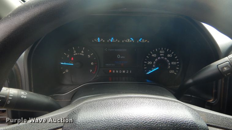 image for item DK5546 2015 Ford F150 XL  SuperCab pickup truck