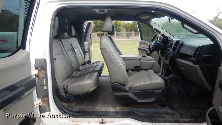 image for item DK5546 2015 Ford F150 XL  SuperCab pickup truck