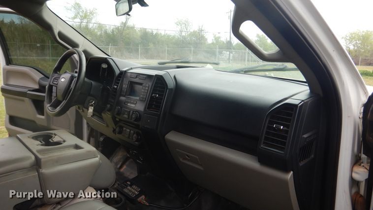 image for item DK5546 2015 Ford F150 XL  SuperCab pickup truck