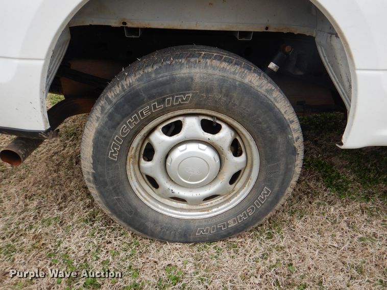 image for item DK5546 2015 Ford F150 XL  SuperCab pickup truck