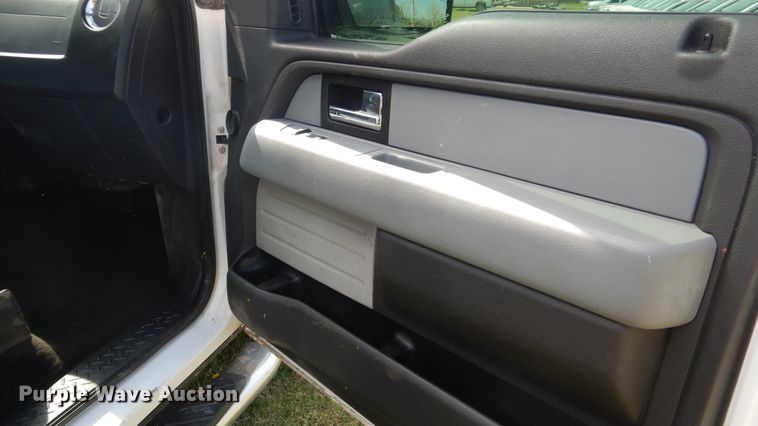 image for item DK5547 2013 Ford F150 XLT  SuperCab pickup truck