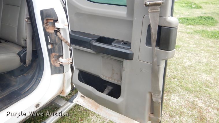 image for item DK5548 2018 Ford F150 XL  SuperCab pickup truck