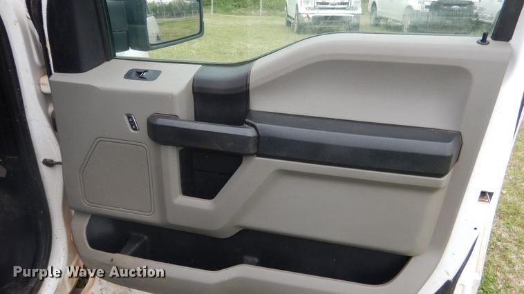 image for item DK5548 2018 Ford F150 XL  SuperCab pickup truck