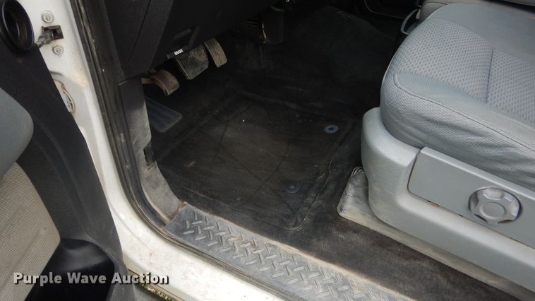 image for item DK5556 2013 Ford F150 STX  SuperCab pickup truck